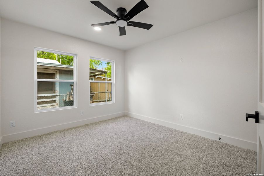 Spacious, unfurnished interior of a new home in , San Antonio (Image 22).