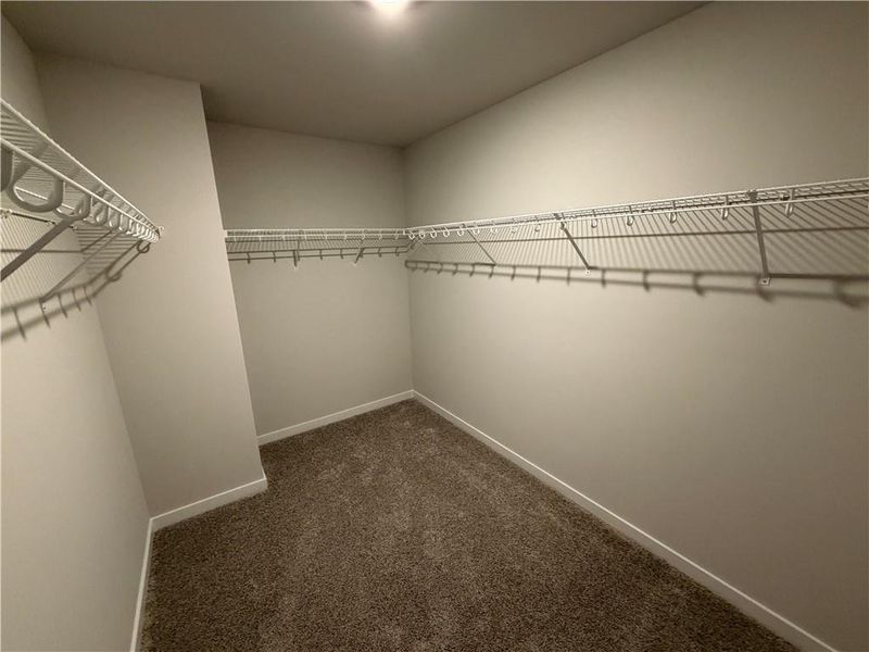 Spacious, unfurnished interior of a new home in Millstone at Mundy Mill, Gainesville (Image 15).
