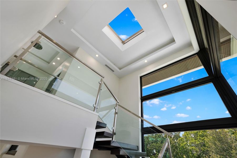 Spacious, unfurnished interior of a new home in , Fort Lauderdale (Image 50). Spacious, unfurnished interior of a new home in , Fort Lauderdale (Image 50).