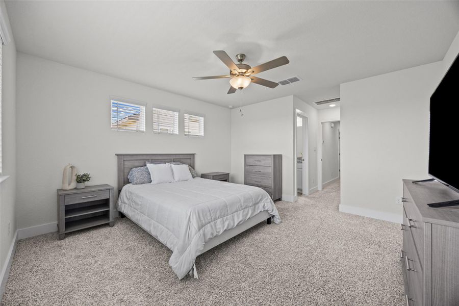 Furnished interior view inside a new home in , Georgetown (Image 24).