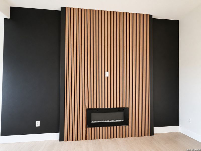 Close-up of interior finishes inside a home in , Eagle Pass (Image 5).