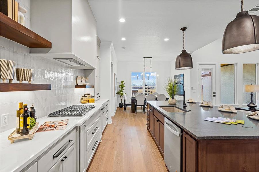 Furnished interior view inside a new home in SouthBend Estates, Granbury (Image 16).