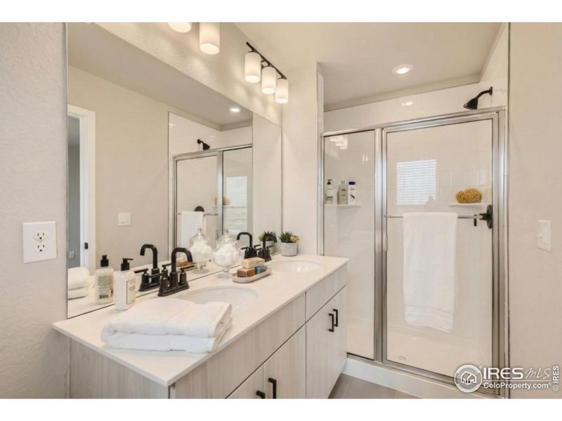 Furnished interior view inside a new home in Waterfield, Fort Collins (Image 4).