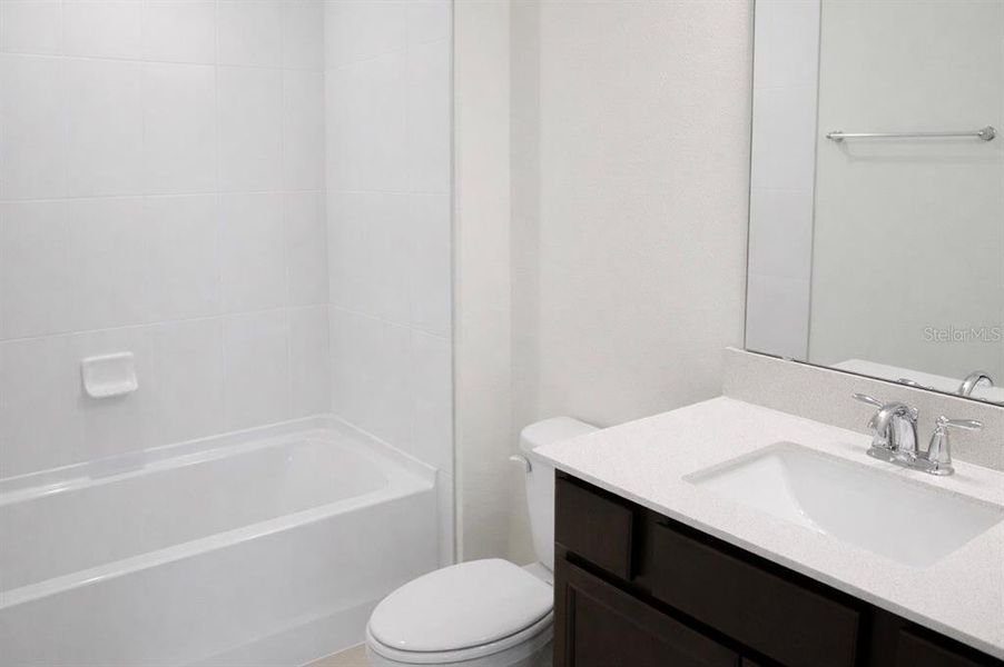 Furnished interior view inside a new home in , Clermont (Image 6).