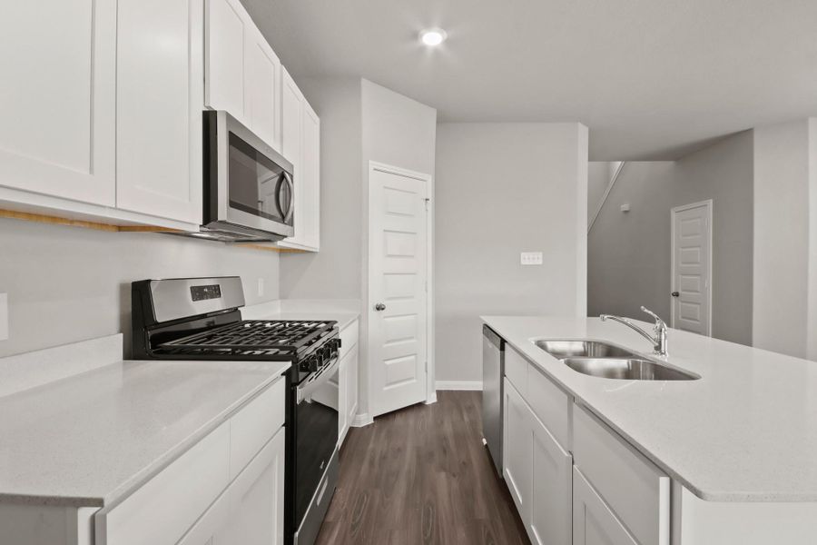 Image 5 of a home in Ridgeland Hills. Image 5 of a home in Ridgeland Hills.