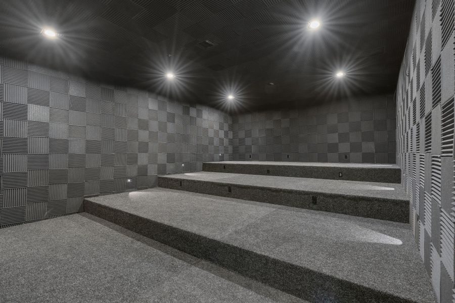 Spacious, unfurnished interior of a new home in , Tomball (Image 31).