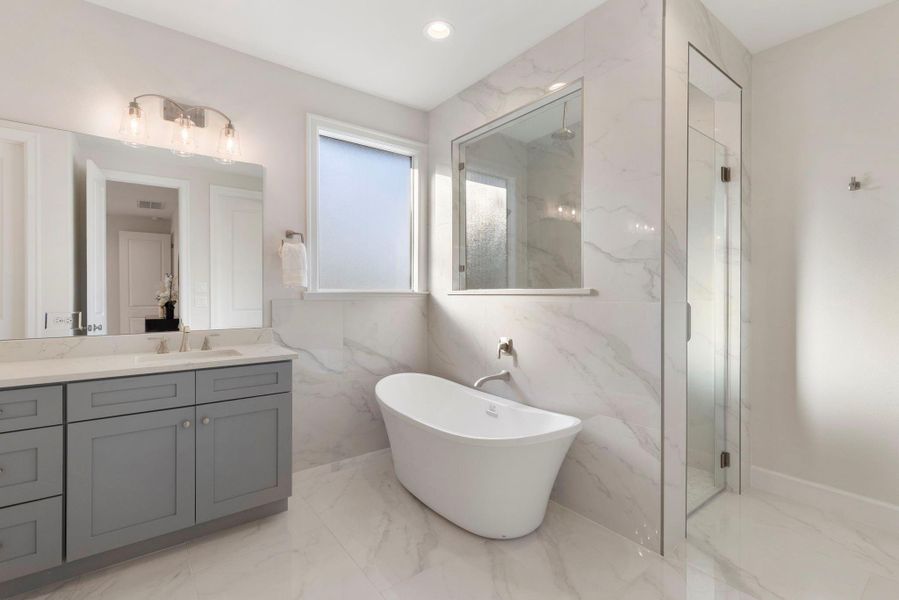 Furnished interior view inside a new home in , Brenham (Image 37).