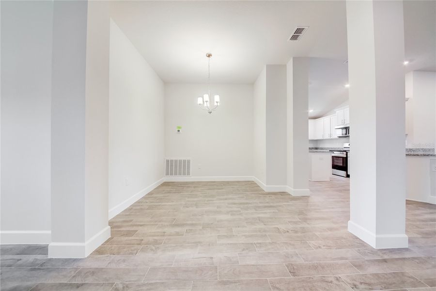 Spacious, unfurnished interior of a new home in Wyld Palms, Parrish (Image 18).