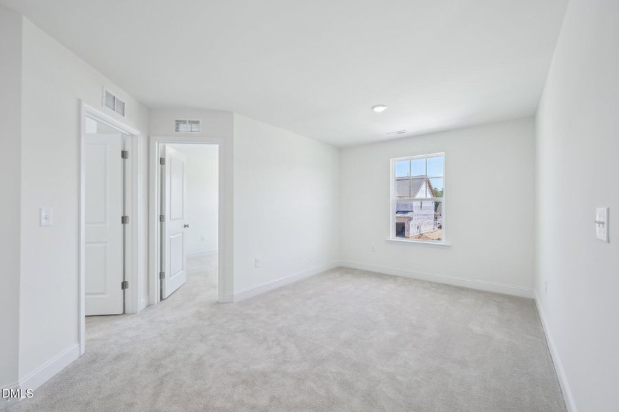 31-web-or-mls-Willow Cameron Wy-3004-029
