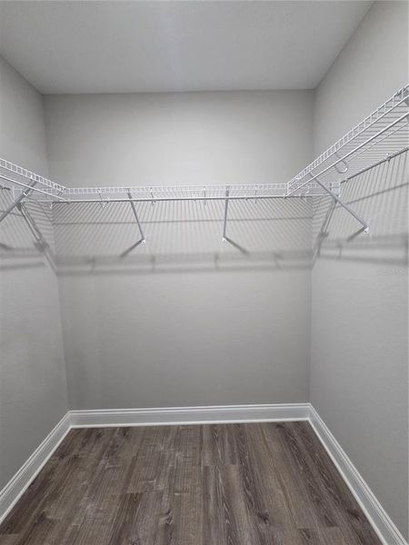 Spacious, unfurnished interior of a new home in , Lake Wales (Image 27).