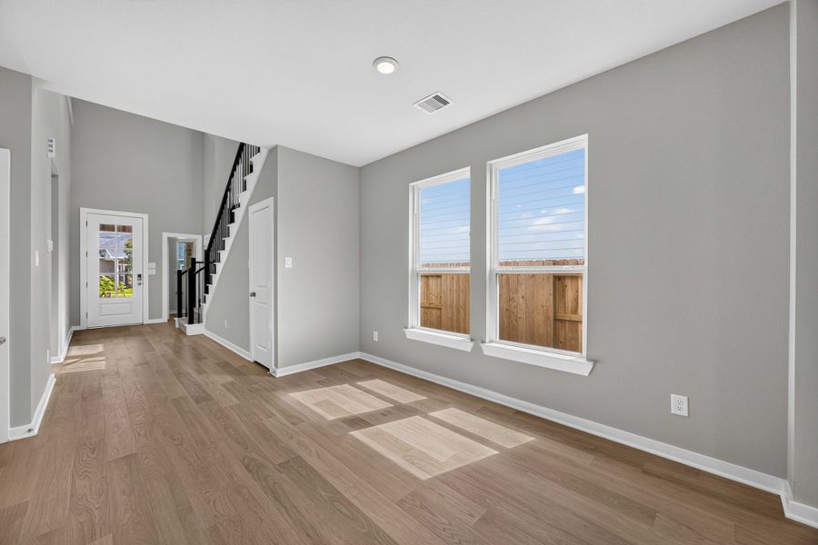 Spacious, unfurnished interior of a new home in La Segarra 40', Brookshire (Image 18). Spacious, unfurnished interior of a new home in La Segarra 40', Brookshire (Image 18).