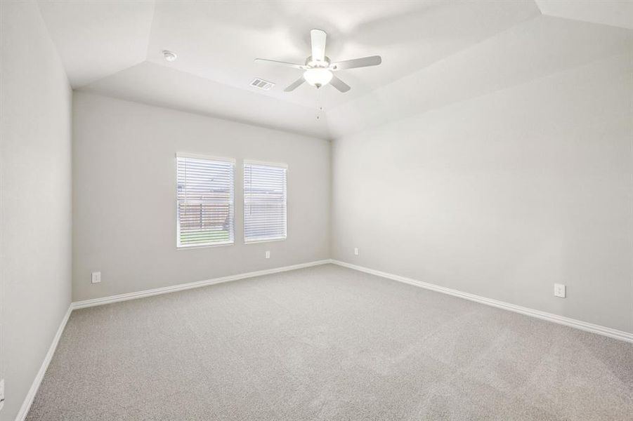 Photo is not of the actual home, but is an inspirational photo of builder’s model home and may depict options, furnishings, and/or decorator features that are not included.