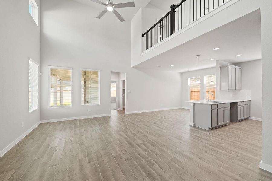 Spacious, unfurnished interior of a new home in Grand Oaks Village, Houston (Image 18). Spacious, unfurnished interior of a new home in Grand Oaks Village, Houston (Image 18).