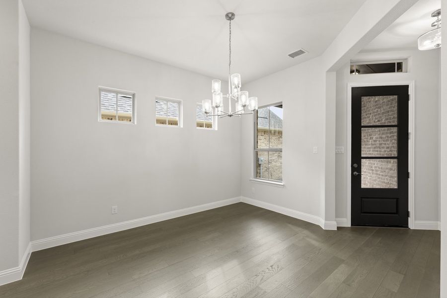 Spacious, unfurnished interior of a new home in Brookshire at Legacy Hills, Celina (Image 14).