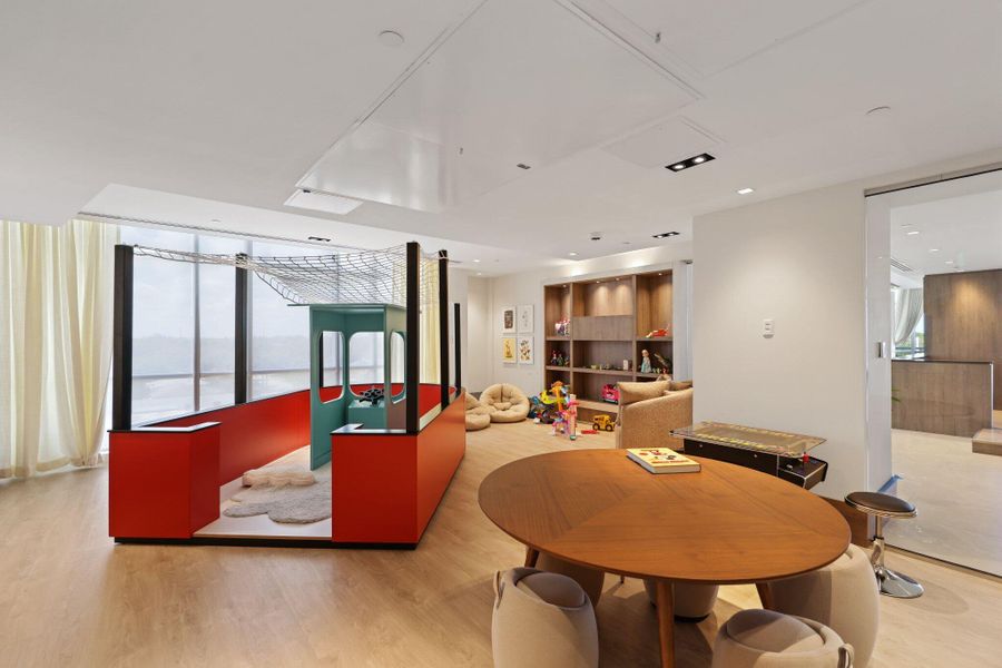 220 Lake Shore Drive - 72.JPG-SMALL 220 Lake Shore Drive - 72.JPG-SMALL