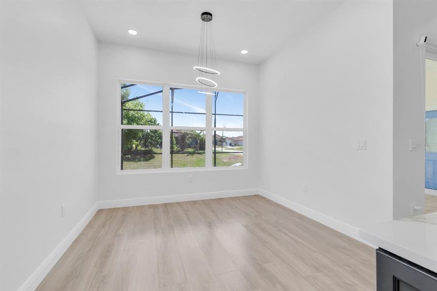 Spacious, unfurnished interior of a new home in , Haines City (Image 21).