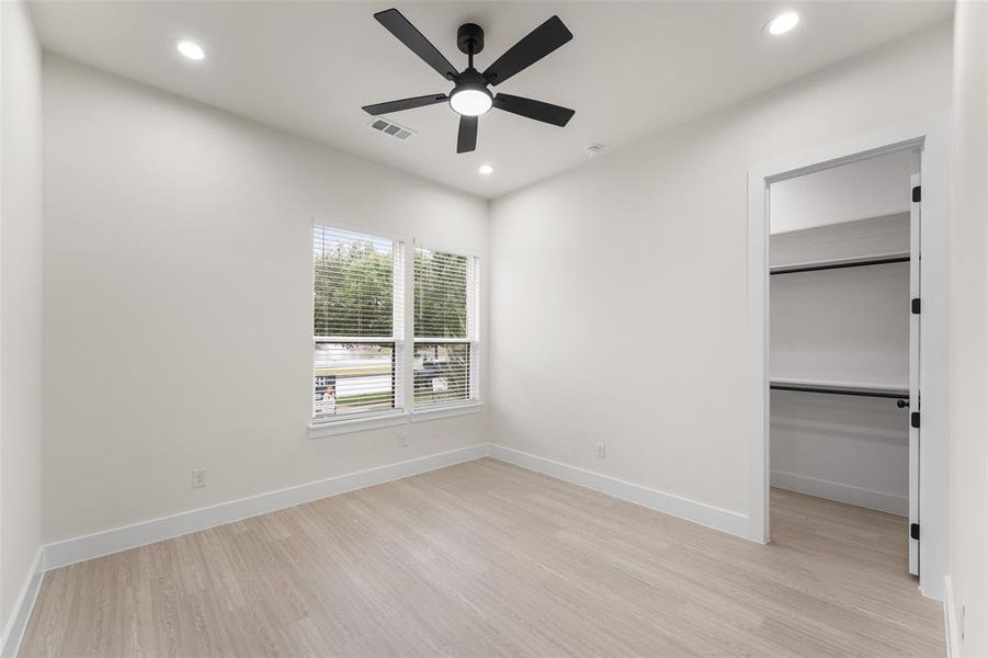 Spacious, unfurnished interior of a new home in , Forney (Image 20).