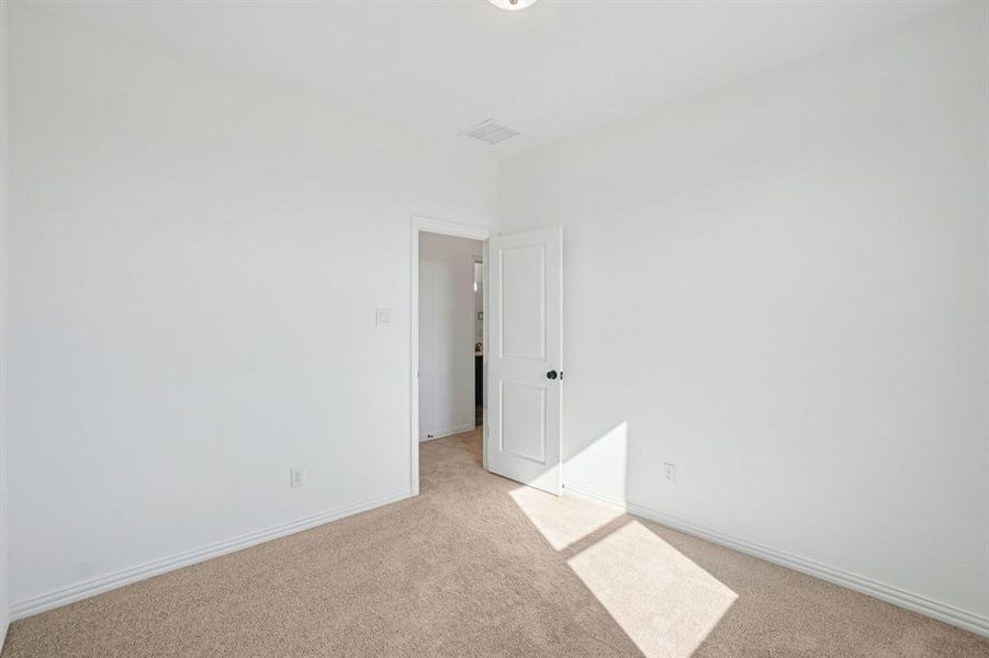 28-web-or-mls-1102 Bexar Ln-S1411-028 28-web-or-mls-1102 Bexar Ln-S1411-028