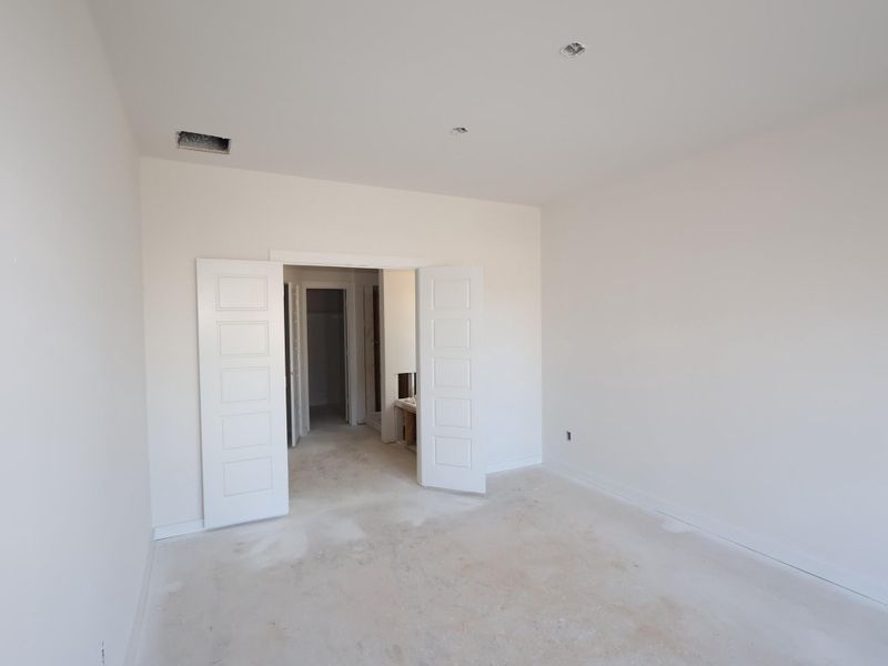 Spacious, unfurnished interior of a new home in Magnolia Ridge, Magnolia (Image 20). Spacious, unfurnished interior of a new home in Magnolia Ridge, Magnolia (Image 20).
