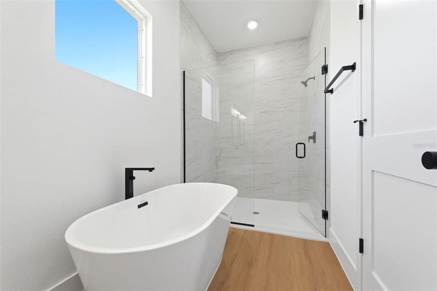 Furnished interior view inside a new home in , Ocala (Image 7).