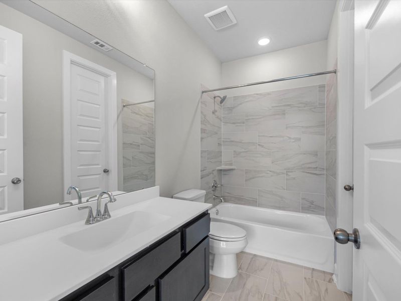 Representative image. Features, specifications, selections and colors may vary. Representative image. Features, specifications, selections and colors may vary.