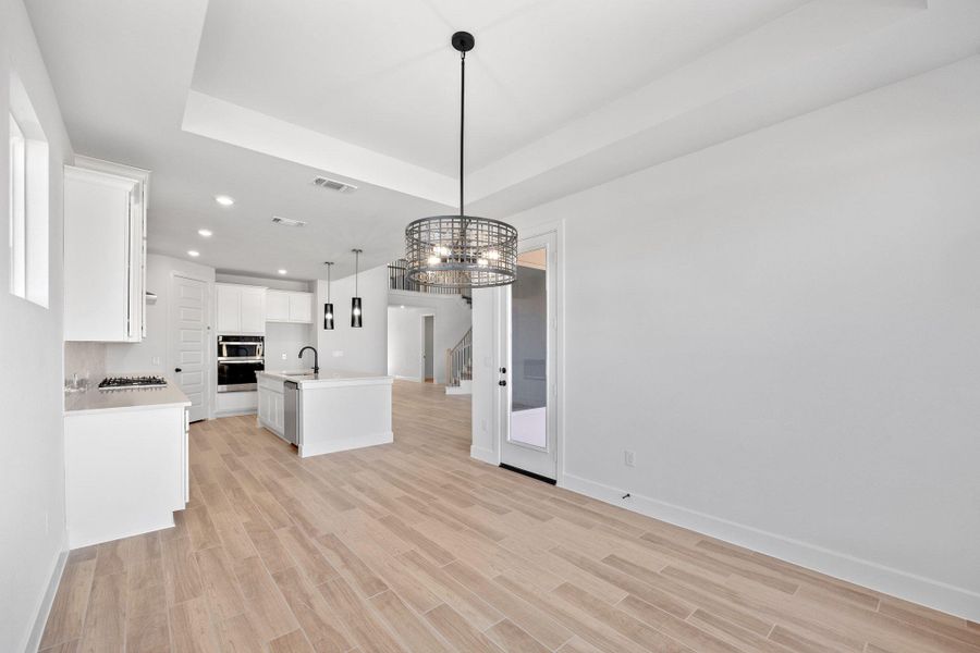 Spacious, unfurnished interior of a new home in Nolina, Georgetown (Image 26).