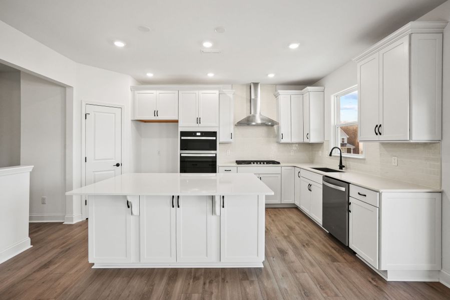 Furnished interior view inside a new home in Forest Creek, Waxhaw (Image 6).