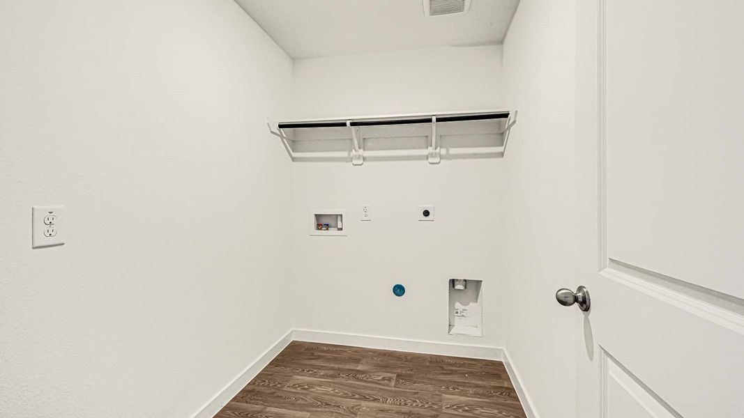 Representative unfurnished interior of a home built from the Denton by D.R. Horton in Holly Ridge, Rosenberg (Image 21).
