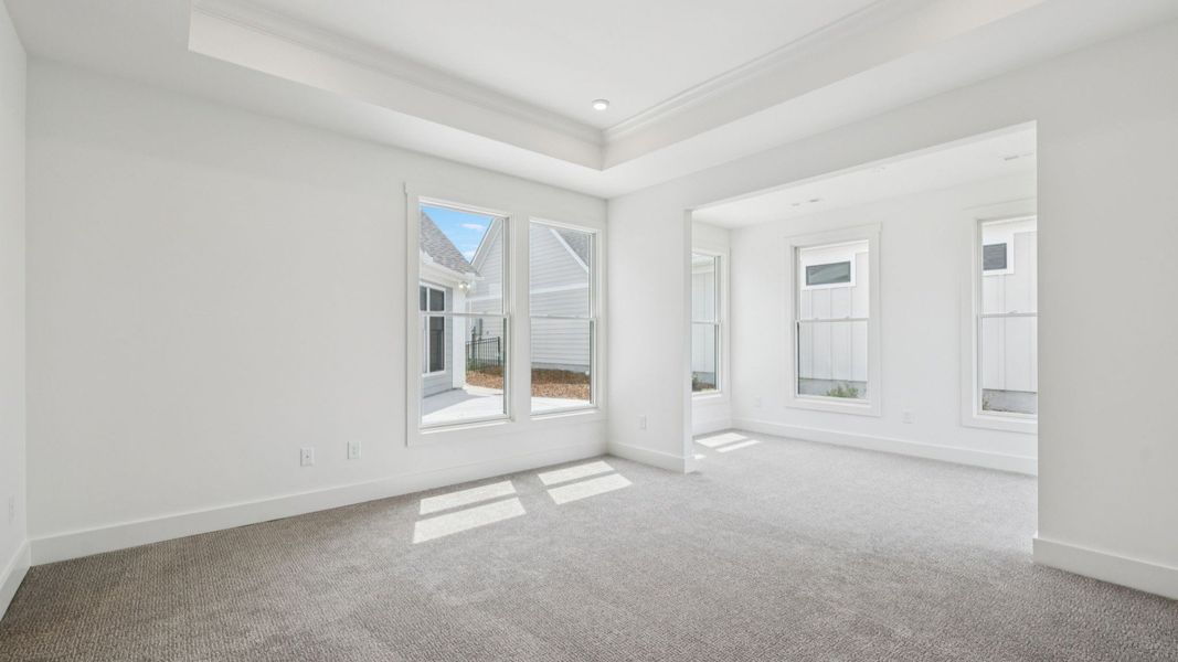 Spacious, unfurnished interior of a new home in The Courtyards at Stewarts Creek, Smyrna (Image 25).