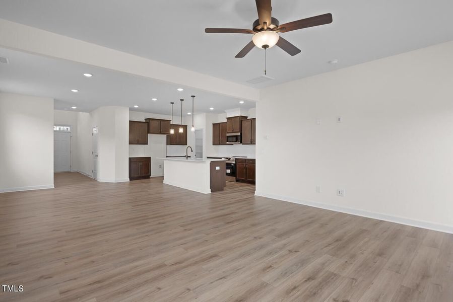 Spacious, unfurnished interior of a new home in Wellers Knoll, Lillington (Image 16).