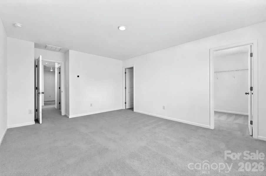 Spacious, unfurnished interior of a new home in Shannon Woods, Maiden (Image 20).