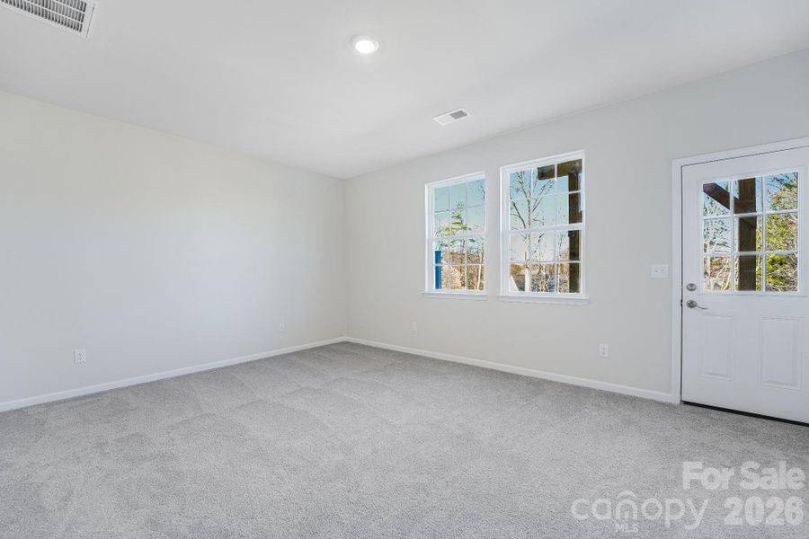 Spacious, unfurnished interior of a new home in Village of Waxhaw, Waxhaw (Image 16).