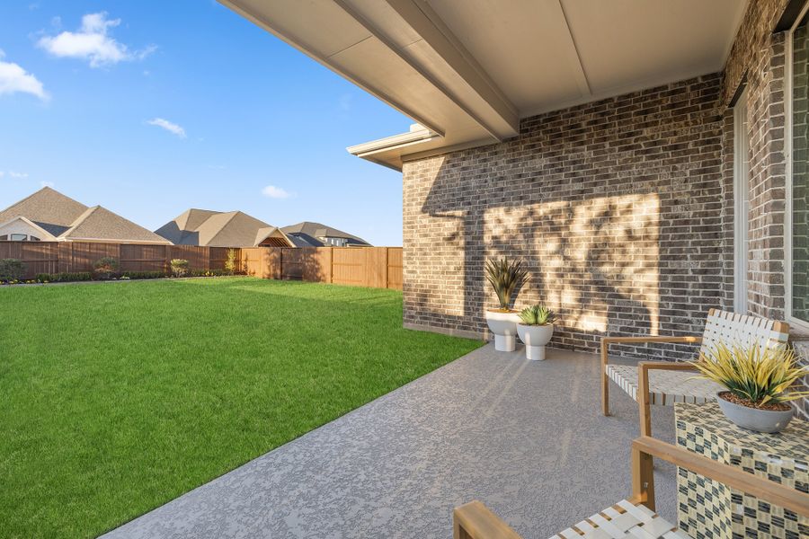 Representative exterior details of a home built from the The Gardenia by David Weekley Homes in Meridiana 45' Homesites, Manvel (Image 4).