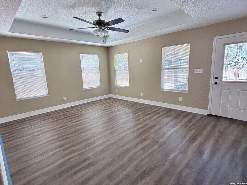 Spacious, unfurnished interior of a new home in , San Antonio (Image 3).