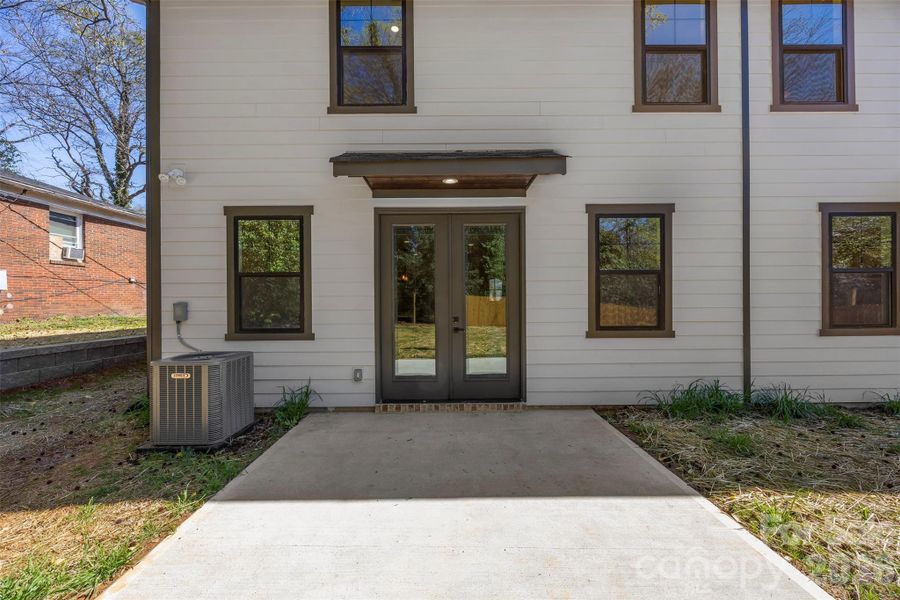 1331 Condon St, Charlotte, NC 28216