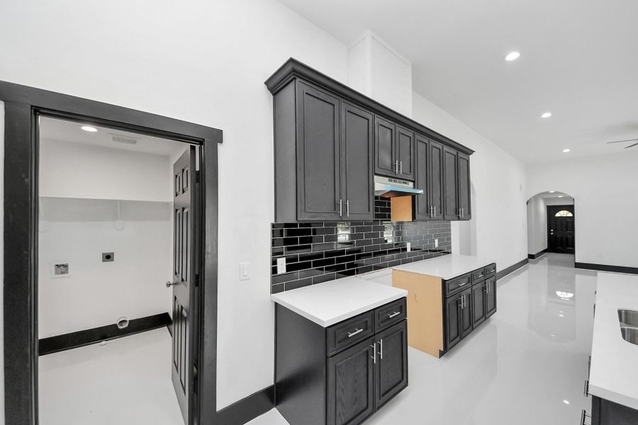 Furnished interior view inside a new home in , Splendora (Image 7).