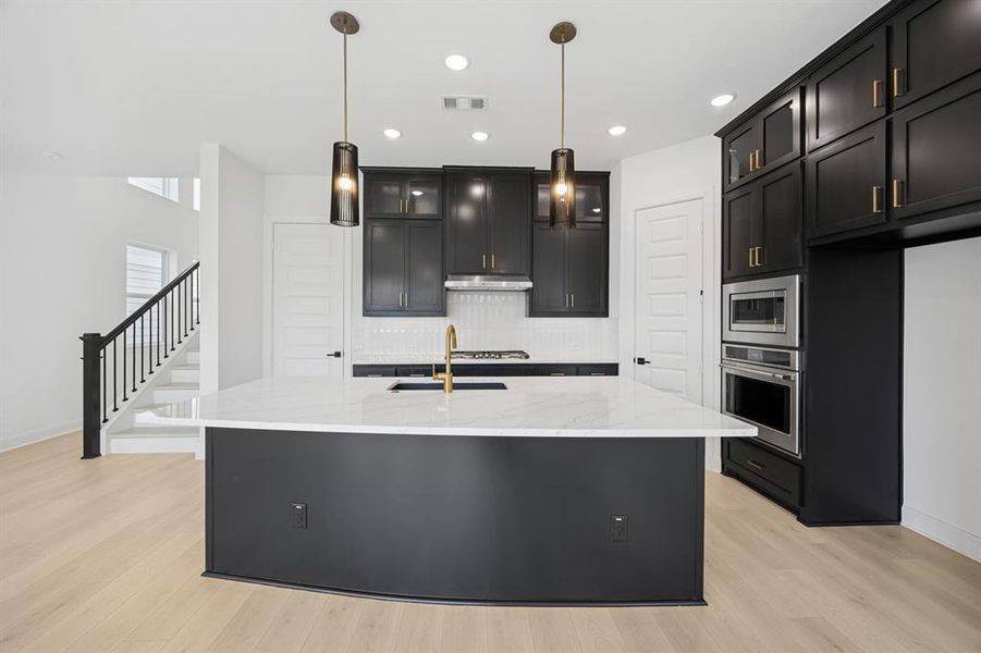 Furnished interior view inside a new home in Greenville Heights, Dallas (Image 10). Furnished interior view inside a new home in Greenville Heights, Dallas (Image 10).