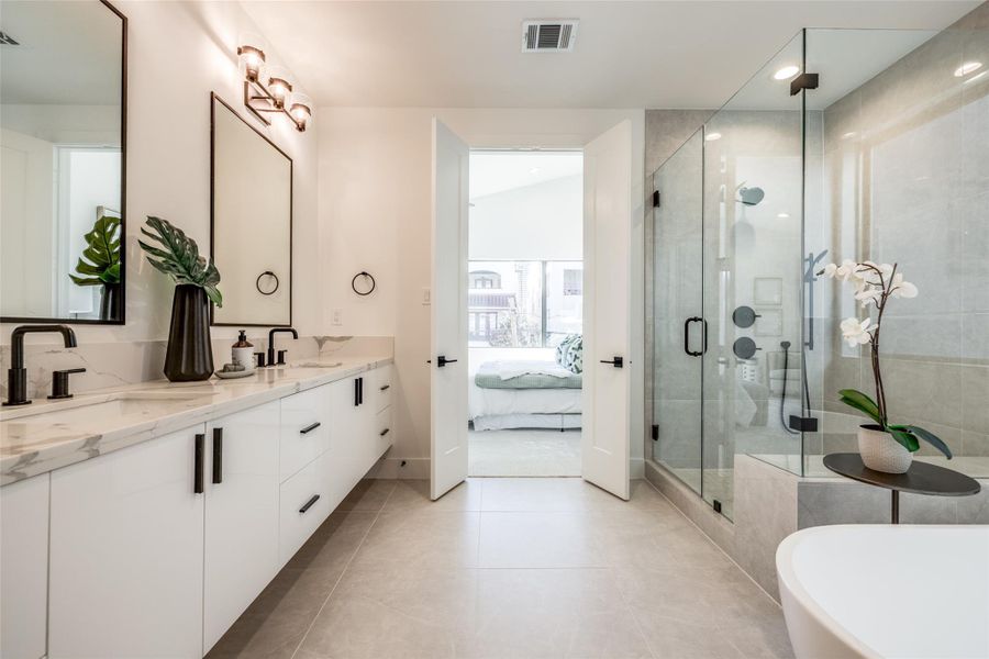 Furnished interior view inside a new home in , Houston (Image 17). Furnished interior view inside a new home in , Houston (Image 17).