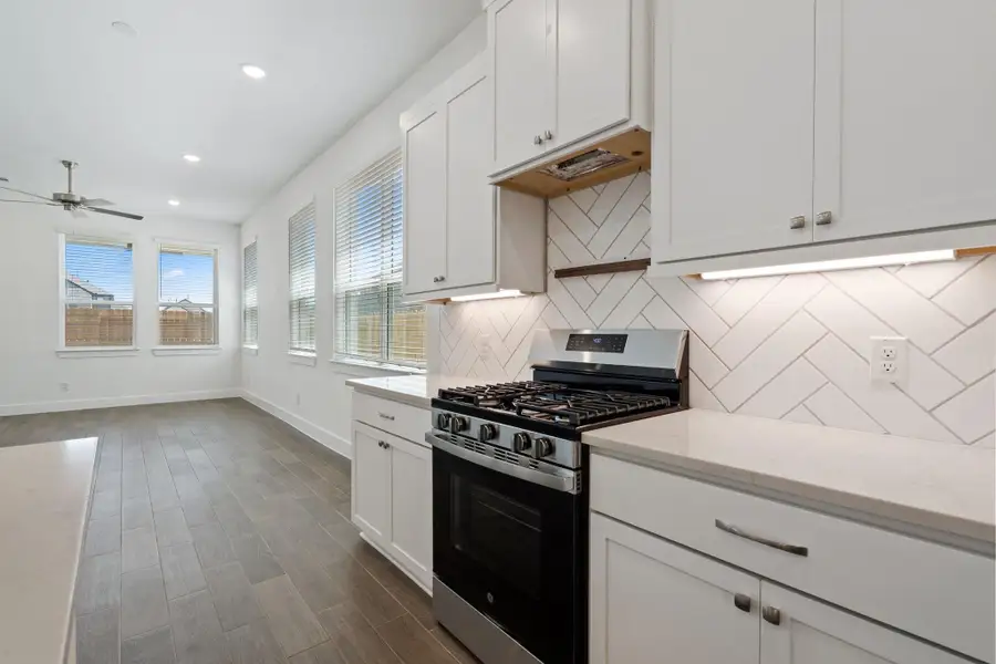 Furnished interior view inside a new home in Emory Glen, Magnolia (Image 9).
