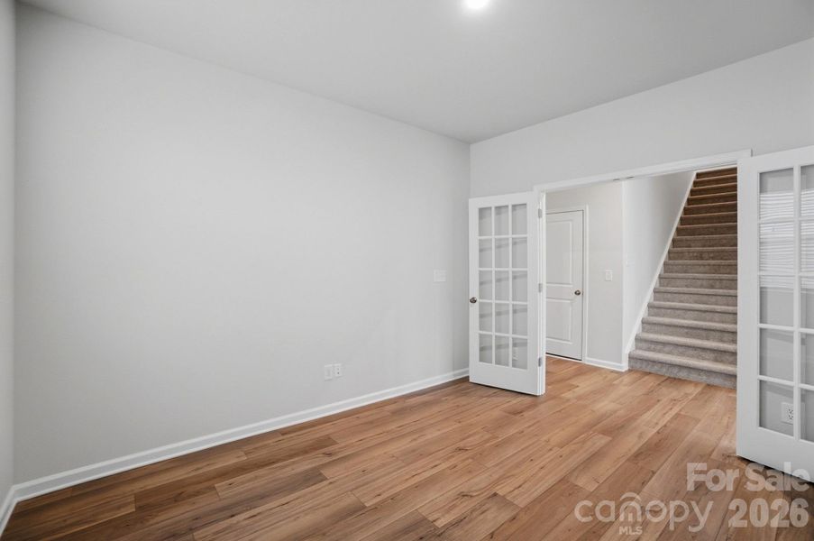 Spacious, unfurnished interior of a new home in Waxhaw Landing, Monroe (Image 36).