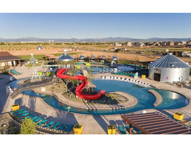 Community amenities in , Windsor (Image 23).