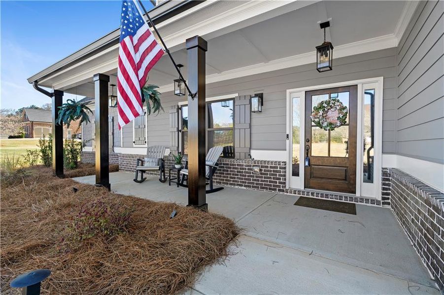 Exterior details and patio area of a home in , Monroe (Image 28).