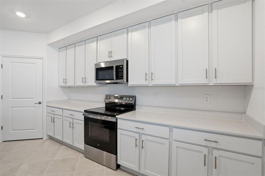 Furnished interior view inside a new home in Legends Cove, Bradenton (Image 6).