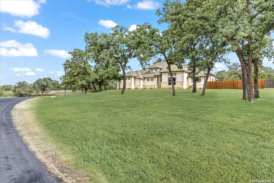 Natural landscape and outdoor views near  in La Vernia (Image 41).