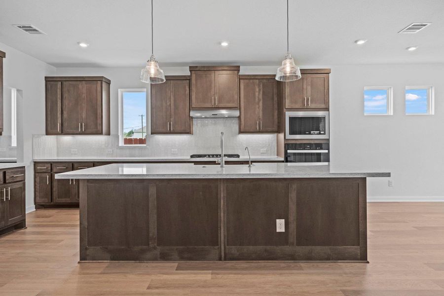Center Island in Kitchen Center Island in Kitchen