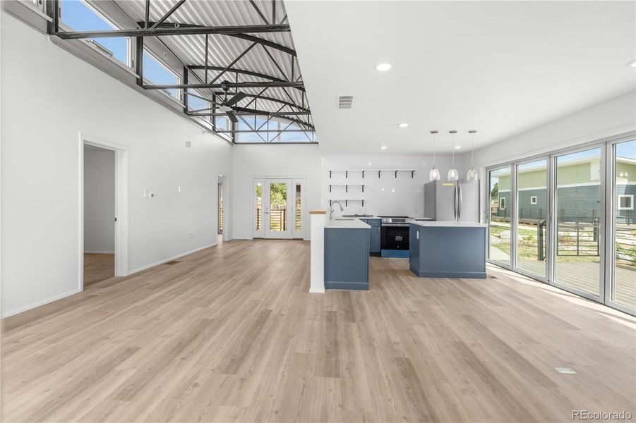 Image 23 of a home in .