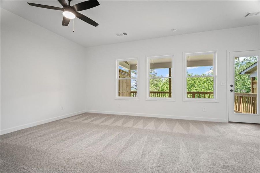 Spacious, unfurnished interior of a new home in The Retreat at River Green, Canton (Image 18). Spacious, unfurnished interior of a new home in The Retreat at River Green, Canton (Image 18).