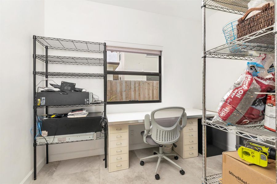 Office / Den Office / Den