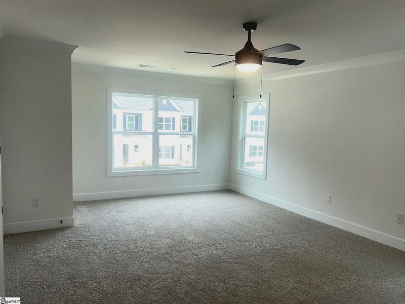 Spacious, unfurnished interior of a new home in Parkstone Place Townhomes, Roebuck (Image 13).