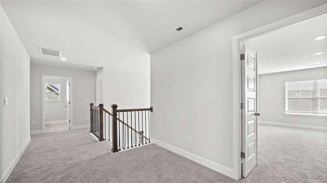 Spacious, unfurnished interior of a new home in Evergreen Crossing, Locust Grove (Image 21).